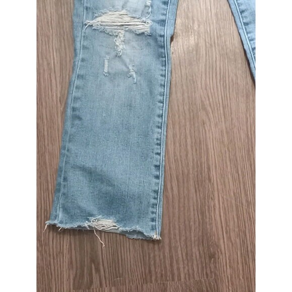 Risen Jeans Juniors Size 25/1  Straight Denim Light Wash Raw Hem midrise - Picture 2 of 16